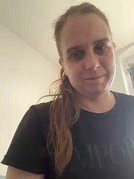 LadyChantale online show from 05-28-26, 05:16