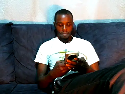 Snapshot of reezly chatting on 11-11-25, 09:59 reezly online show from 11-11-25, 09:59