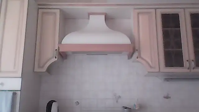 CassandraGood online show from 10-22-25, 06:46