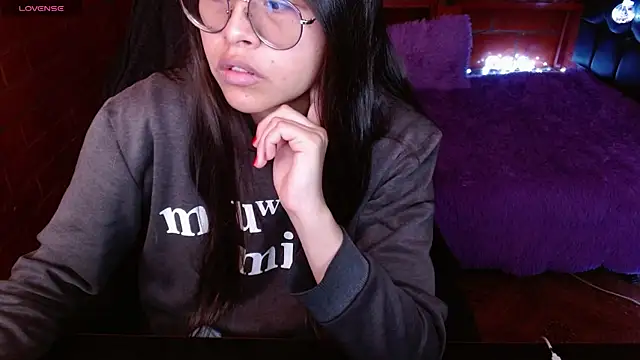 MidoriQuiinn online show from 04-07-26, 02:17