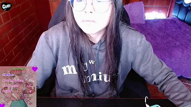 MidoriQuiinn online show from 04-10-26, 03:17