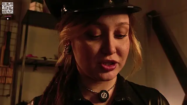 Snapshot of VortexProject chatting on 11-18-25, 02:43 VortexProject online show from 11-18-25, 02:43