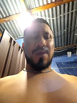 Snapshot of Eumanzor chatting on 02-17-26, 02:30 Eumanzor online show from 02-17-26, 02:30