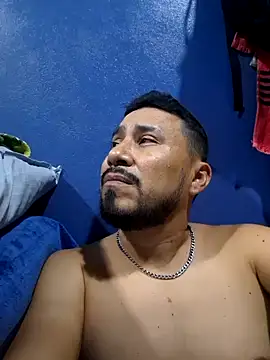 Snapshot of Eumanzor chatting on 02-23-26, 12:41 Eumanzor online show from 02-23-26, 12:41