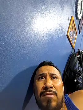 Snapshot of Eumanzor chatting on 02-27-26, 02:33 Eumanzor online show from 02-27-26, 02:33