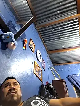 Snapshot of Eumanzor chatting on 03-02-26, 02:03 Eumanzor online show from 03-02-26, 02:03