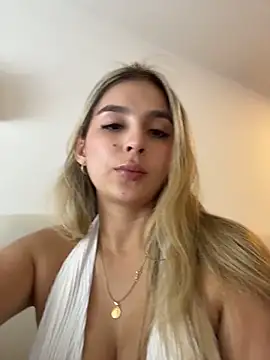oriana zoeee online show from 05-30-26, 12:19