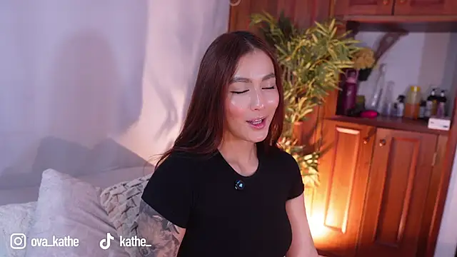 Lucy fit online show from 02-21-26, 10:16