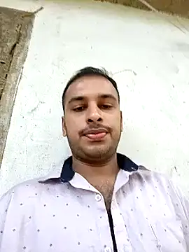 Snapshot of vishnuvinod_india chatting on 01-09-25, 06:27 vishnuvinod india online show from 01-09-25, 06:27