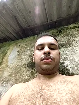 Snapshot of vishnuvinod_india chatting on 09-08-25, 06:18 vishnuvinod india online show from 09-08-25, 06:18