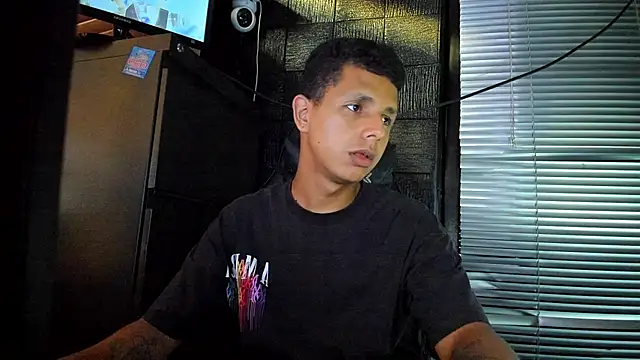 Snapshot of boy_bigcock24cm chatting on 06-17-26, 10:00 boy bigcock24cm online show from 06-17-26, 10:00