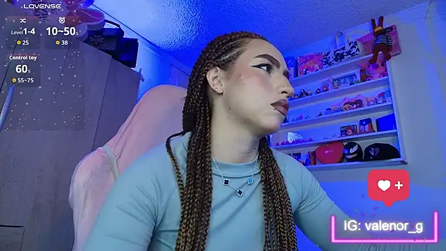 Snapshot of valenor_ chatting on 02-14-26, 01:57 valenor online show from 02-14-26, 01:57