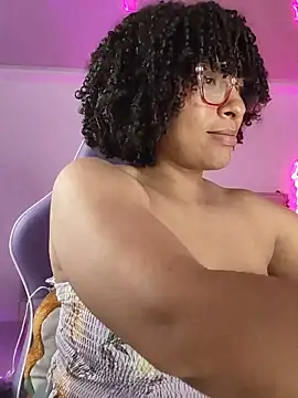 DannaBerry online show from 11-13-25, 03:55