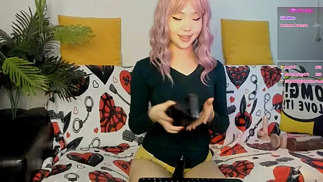 Stripchatlady online show from 12-04-24, 05:49