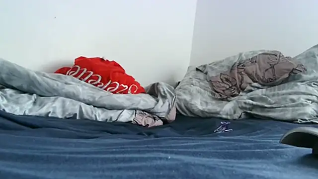 Snapshot of ScalicHat69 chatting on 02-24-26, 09:51 ScalicHat69 online show from 02-24-26, 09:51