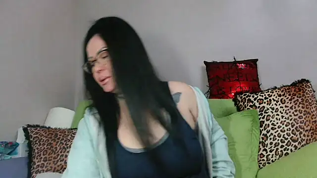 x  KHALEESI  x online show from 02-16-25, 08:33