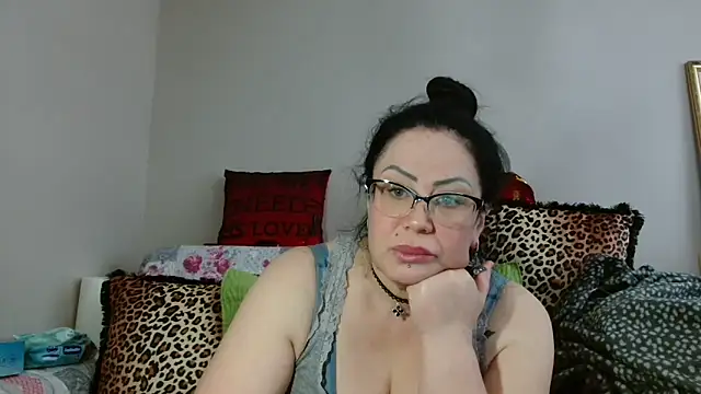 x  KHALEESI  x online show from 03-19-25, 02:13