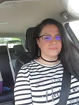 x  KHALEESI  x online show from 04-18-26, 09:13