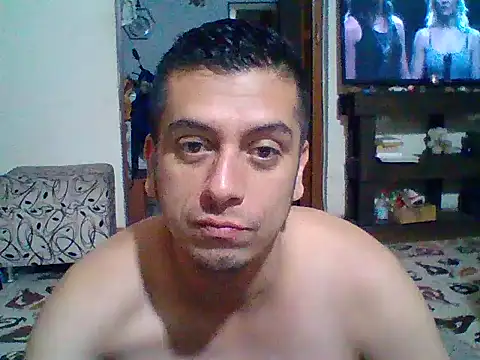 Snapshot of starplss chatting on 04-12-26, 05:56 starplss online show from 04-12-26, 05:56