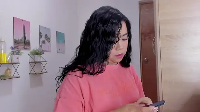 Emma lean online show from 03-05-26, 06:15