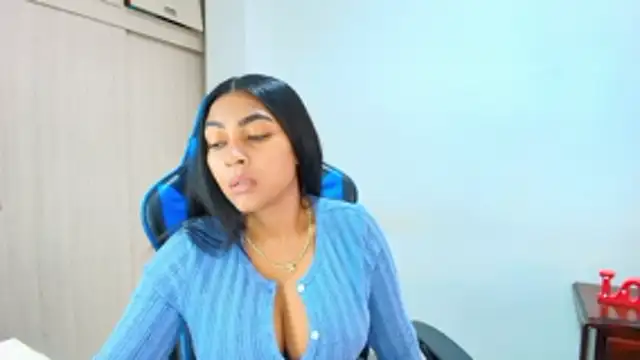 sophiax-x online show from 11-07-25, 03:12