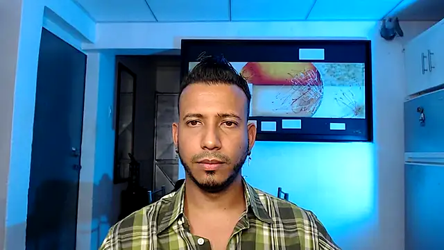 thommerxxx online show from 12-04-25, 03:49