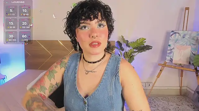 Amy art online show from 07-17-26, 09:08