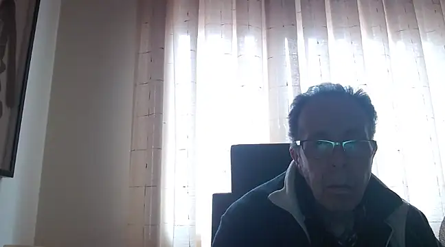 Snapshot of TonyComa chatting on 12-19-24, 12:23 TonyComa online show from 12-19-24, 12:23