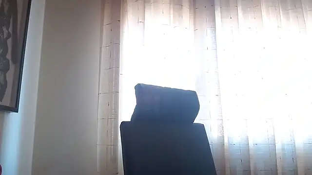 Snapshot of TonyComa chatting on 10-30-25, 12:17 TonyComa online show from 10-30-25, 12:17