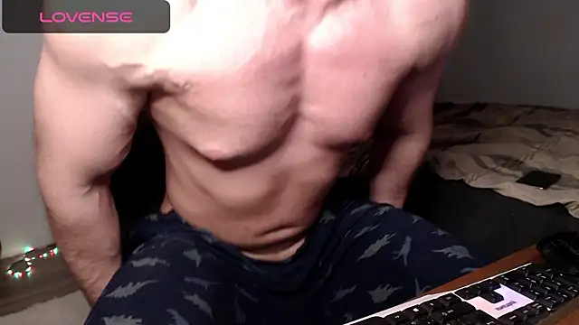 big1one1guy online show from 12-05-24, 04:34