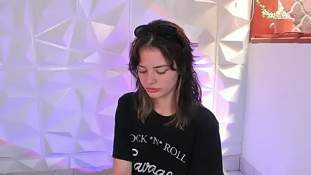 Abby Saenz01 online show from 04-20-26, 05:37