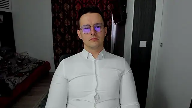 sexxymuscles4u online show from 02-18-26, 08:54