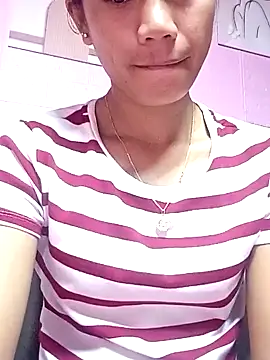 Cutie body11 online show from 11-19-25, 12:21