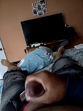 bebe082112 online show from 12-23-24, 11:04