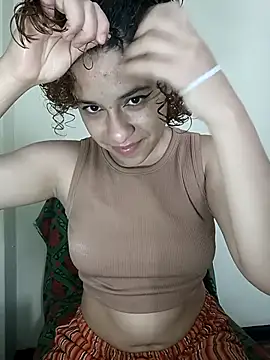 Snapshot of EmmaMelissa0521 chatting on 12-03-24, 05:45 EmmaMelissa0521 online show from 12-03-24, 05:45