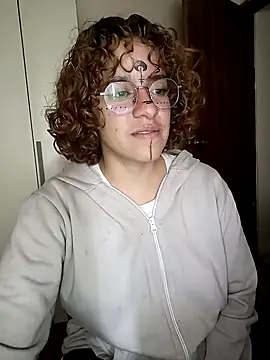 Snapshot of EmmaMelissa0521 chatting on 02-01-25, 10:55 EmmaMelissa0521 online show from 02-01-25, 10:55