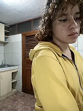 Snapshot of EmmaMelissa0521 chatting on 02-11-25, 02:14 EmmaMelissa0521 online show from 02-11-25, 02:14