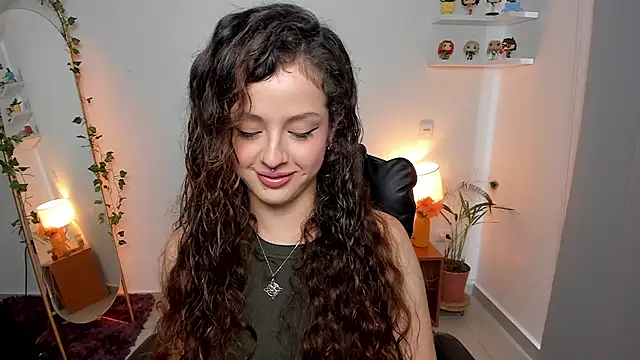 Snapshot of Cassandra_Caiin chatting on 07-21-26, 10:01 Cassandra Caiin online show from 07-21-26, 10:01