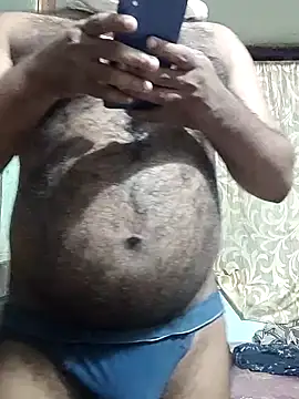 MalluBoyForGirls online show from 11-22-25, 02:27