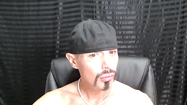 ThickD2C online show from 02-13-25, 01:08