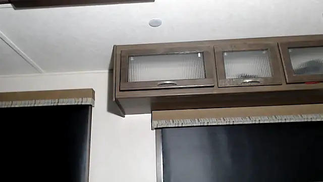 Snapshot of ThickD2C chatting on 06-25-26, 06:34 ThickD2C online show from 06-25-26, 06:34