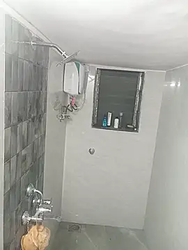 SimplyKarthik09 online show from 12-14-25, 03:06