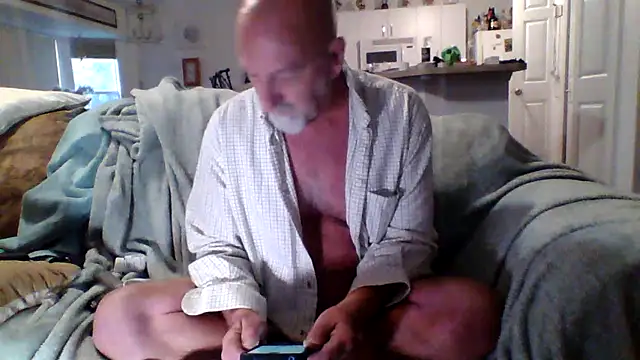 Snapshot of Yankeedave420 chatting on 01-21-25, 05:30 Yankeedave420 online show from 01-21-25, 05:30
