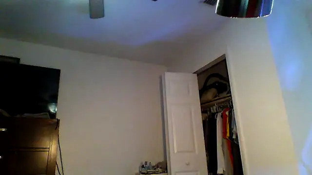 Snapshot of Yankeedave420 chatting on 03-16-25, 09:38 Yankeedave420 online show from 03-16-25, 09:38
