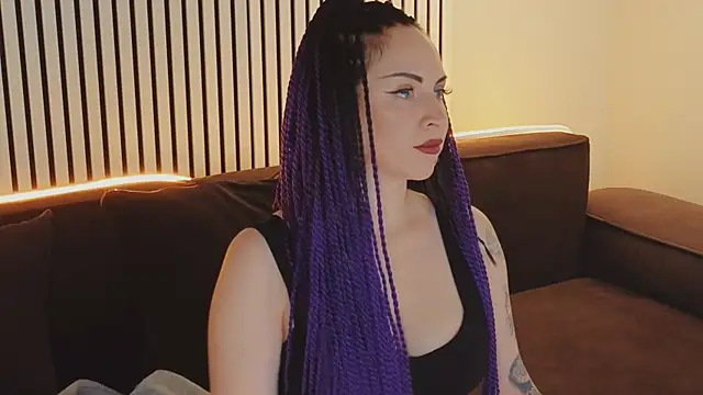 Snapshot of lily_conor chatting on 03-15-25, 08:43 lily conor online show from 03-15-25, 08:43