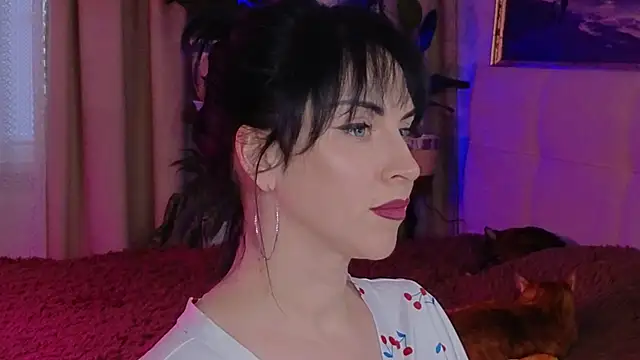 Snapshot of lily_conor chatting on 11-27-25, 08:16 lily conor online show from 11-27-25, 08:16