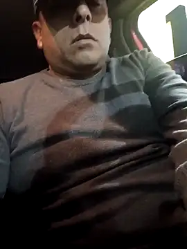 chicoguapo8 online show from 09-16-25, 04:13