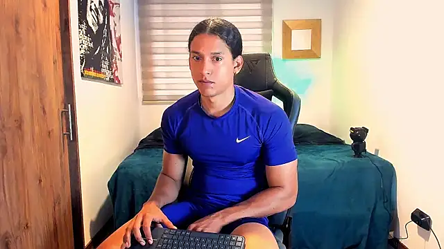 Liam V online show from 01-24-25, 12:10