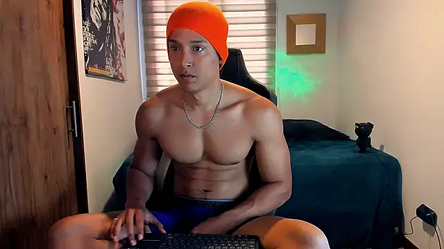 Liam V online show from 01-25-25, 01:41