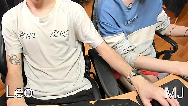 Snapshot of teelimata chatting on 02-14-25, 12:03 teelimata online show from 02-14-25, 12:03